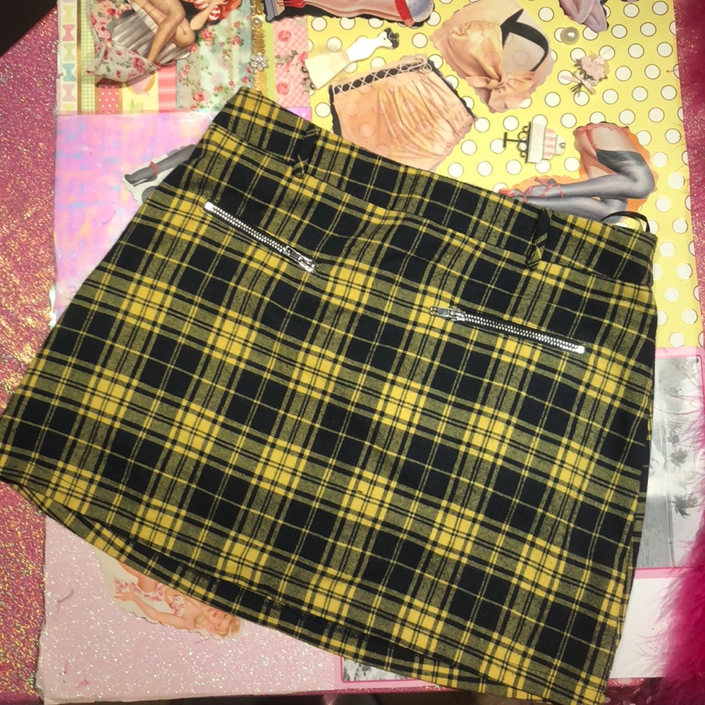 Plaid skirt 🔥NEW